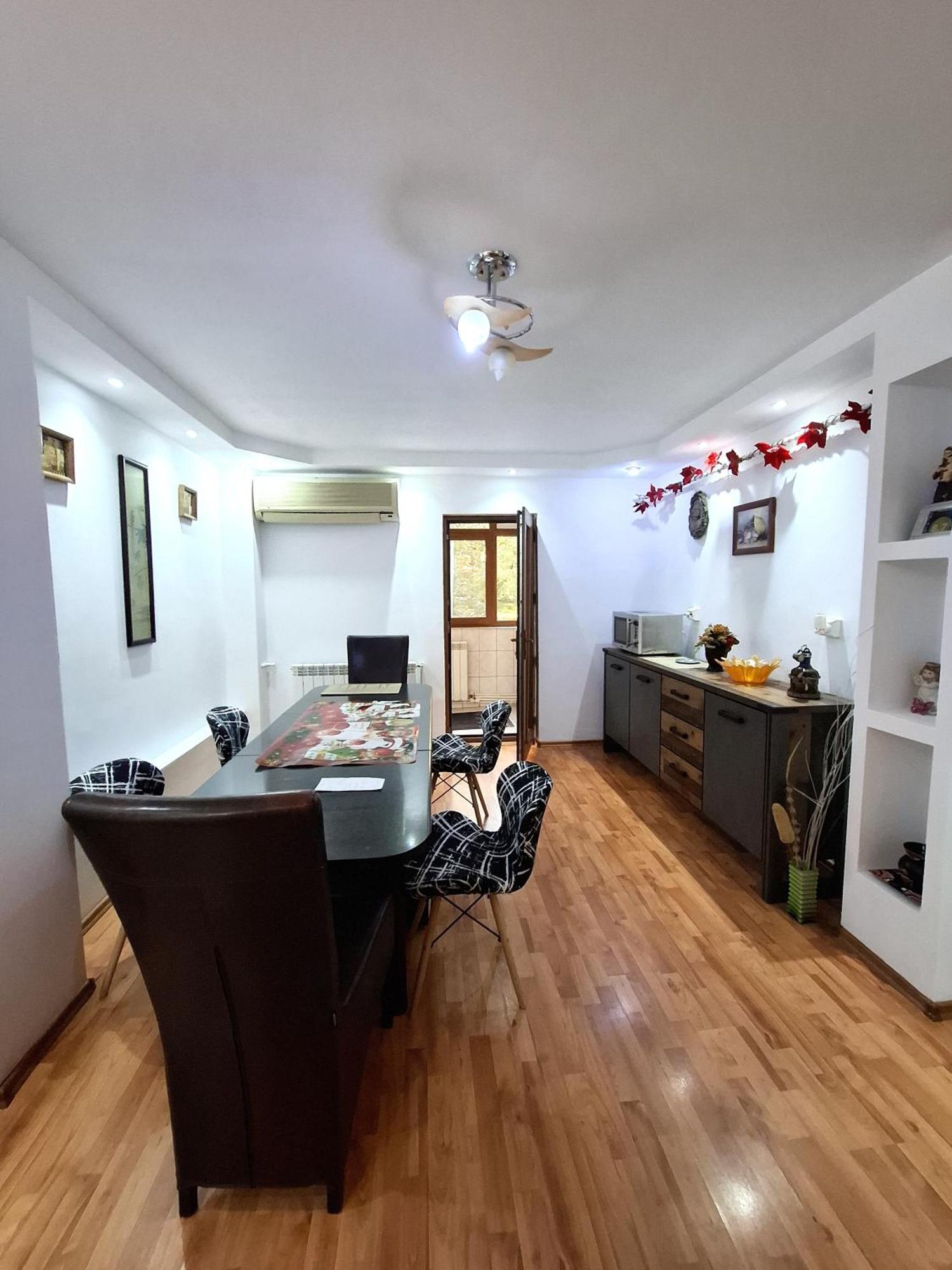 3-Room Delta Modern Residence Тулча Экстерьер фото